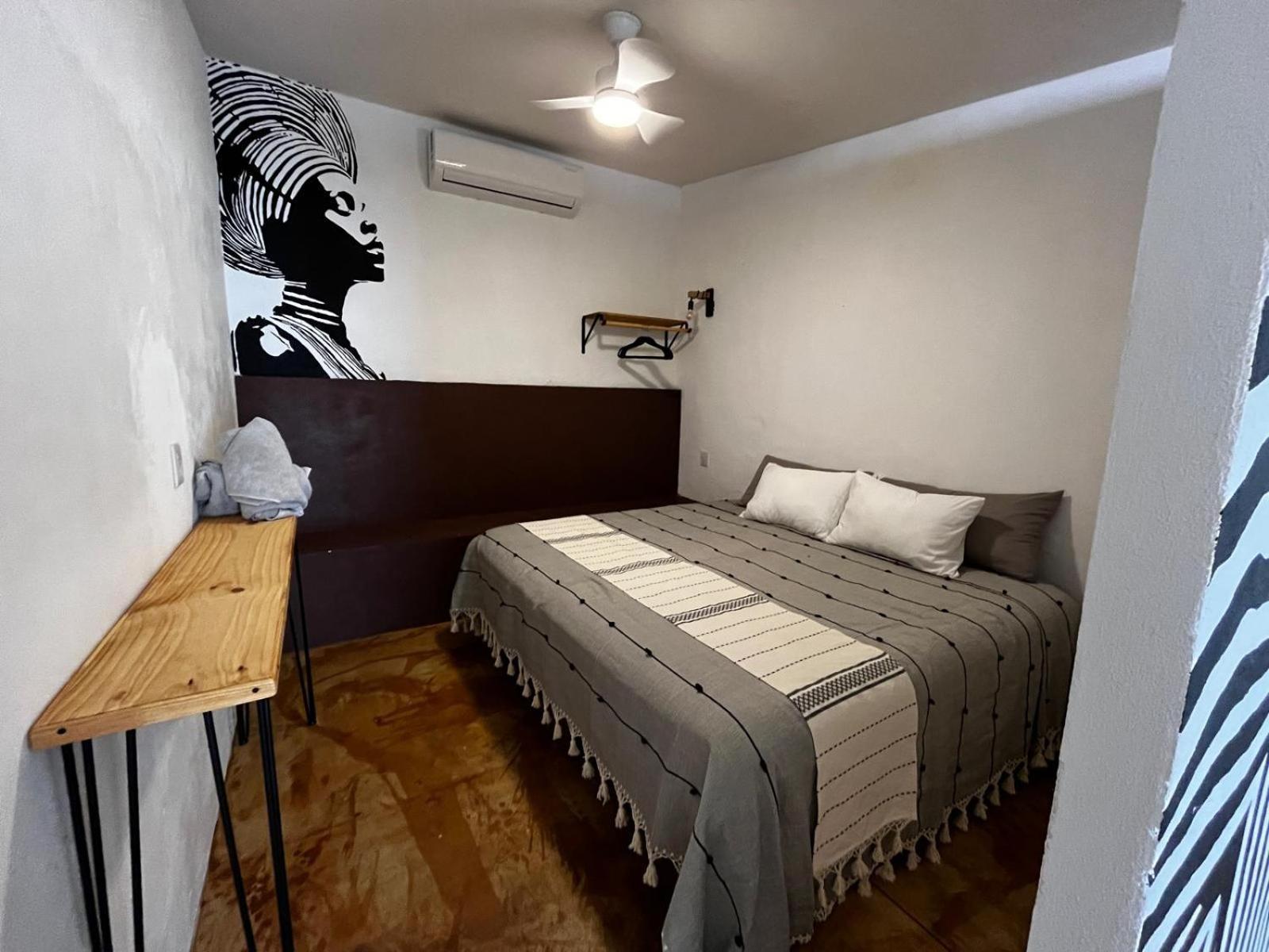 Akoma San Pancho San Francisco  Room photo